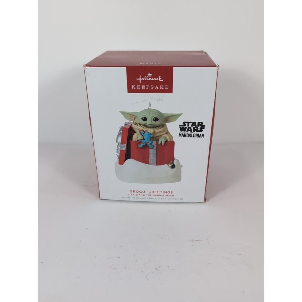 Hallmark  Mandalorian Grogu Greetings Ornament Star Wars Sound and Motion 2022